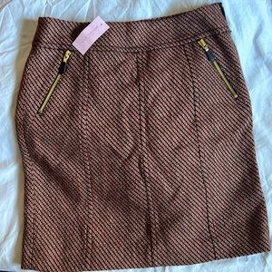 Women Skirt- size 4P- NWT-Ann Taylor